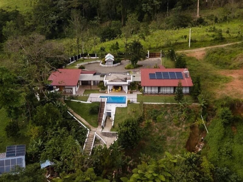 Invierte en Altos de Bonao, un exclusivo proyecto de villas en construcción con acceso al río y planes de pago flexibles. Reserva con solo USD 2,000 y recibe tu villa en 30 meses.