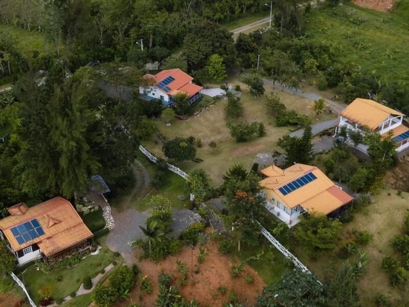 Invierte en Altos de Bonao, un exclusivo proyecto de villas en construcción con acceso al río y planes de pago flexibles. Reserva con solo USD 2,000 y recibe tu villa en 30 meses.